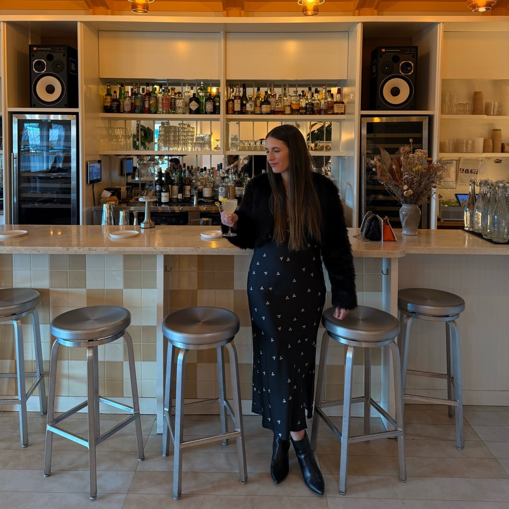Meet your Posher, Alexis